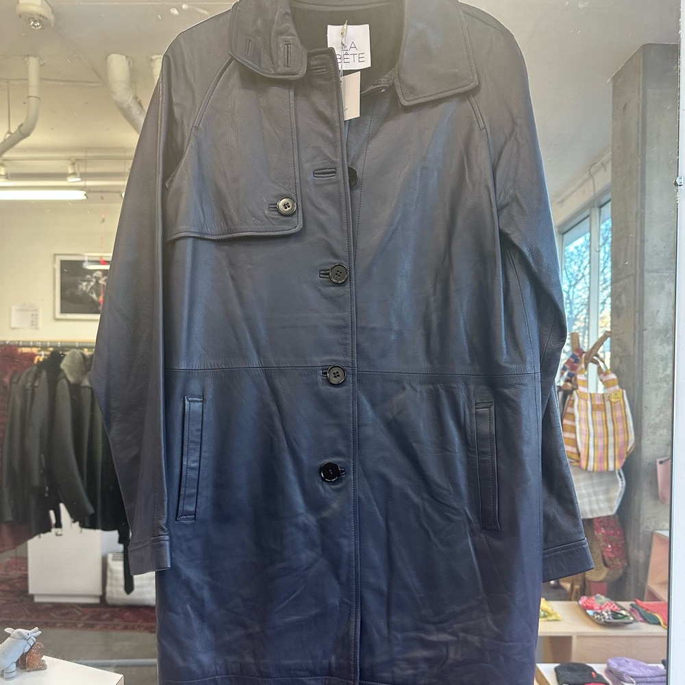 La bete leather trench
